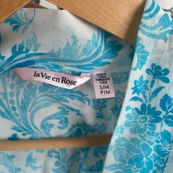 Beach coverup/ dressing robe new - Picture 5 of 5